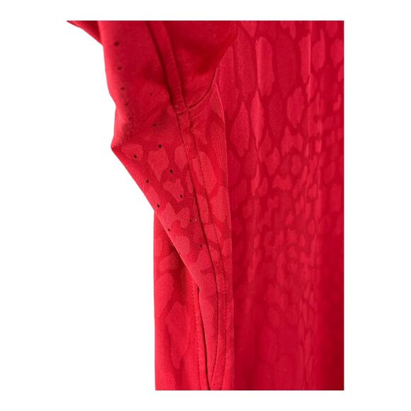 Athleta Size Medium Red Patterned Shirt High Low Hem Split Cuffs Long Sleeve - Picture 3 of 7
